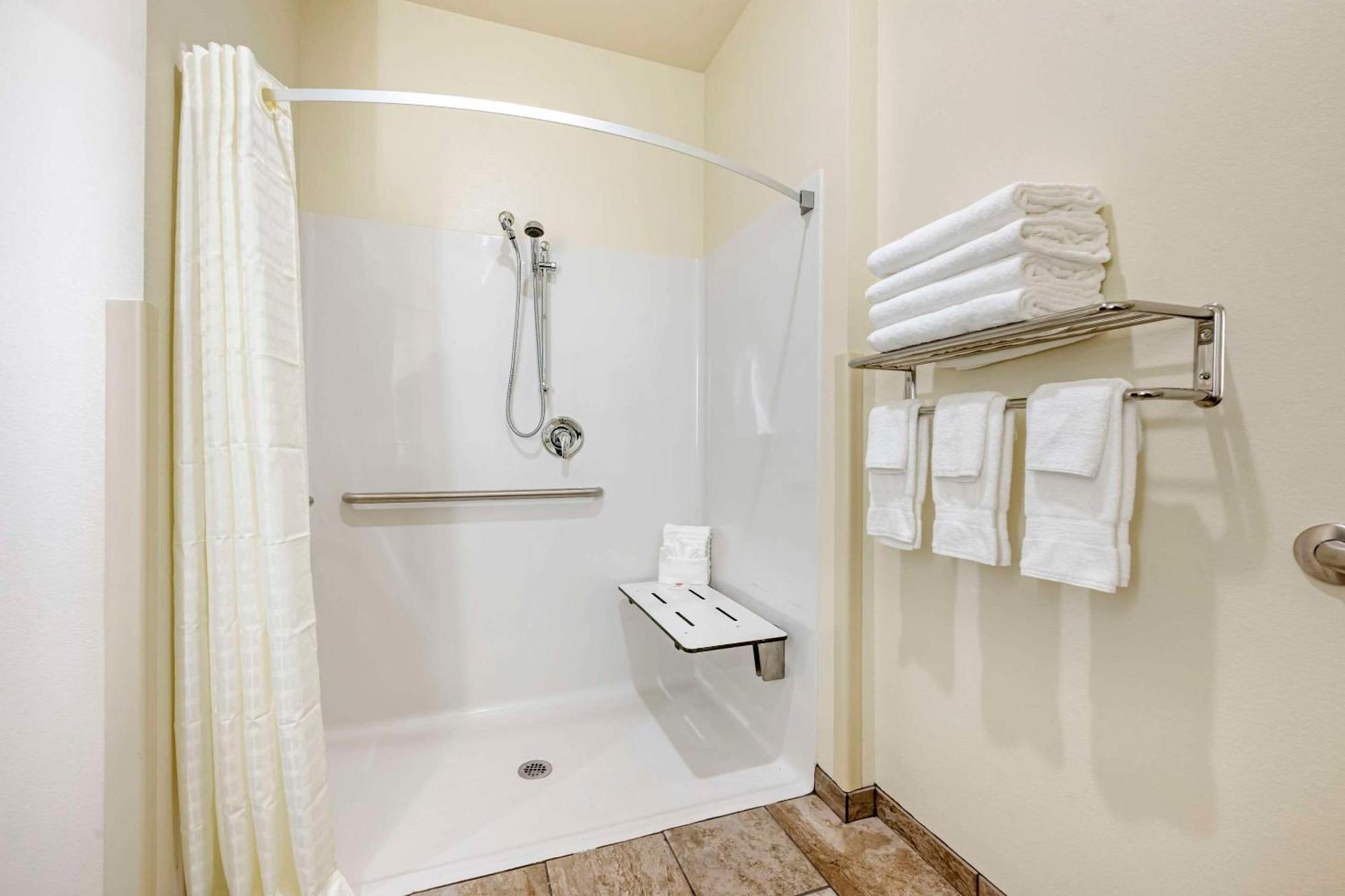 Comfort Inn & Suites Medina المظهر الخارجي الصورة