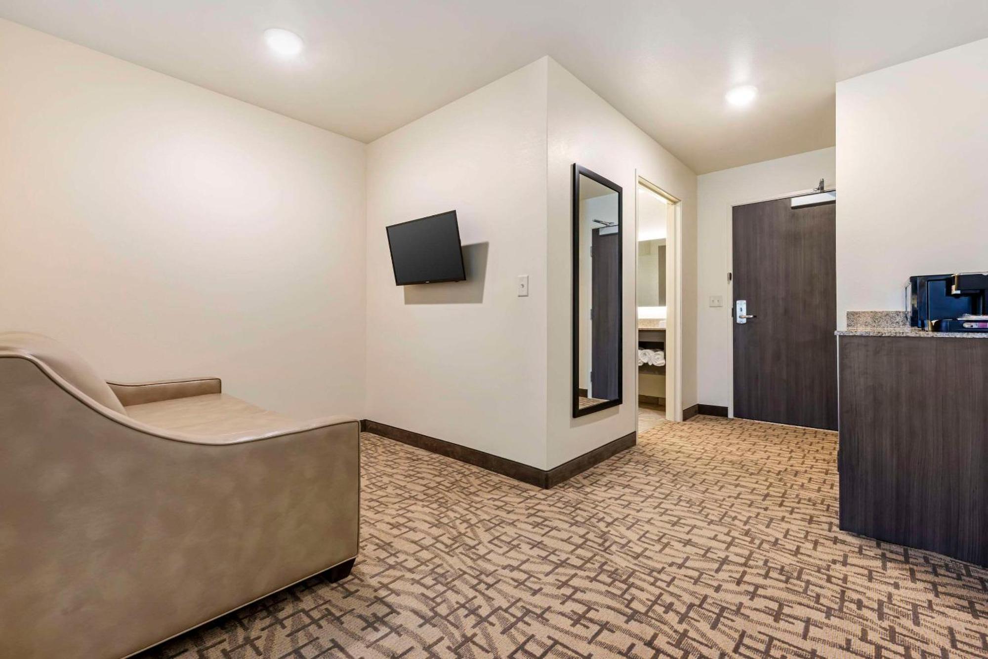 Comfort Inn & Suites Medina المظهر الخارجي الصورة